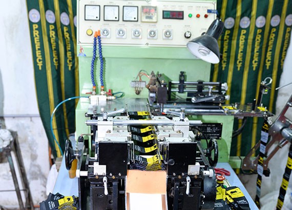ultrasonic-cutting-machine